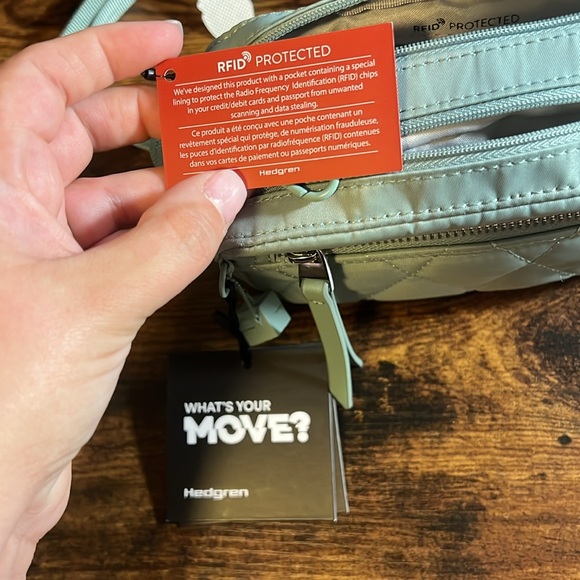 Hedgren- Maia Small Crossover 2 Comp RFID - sage - Picture 4 of 6